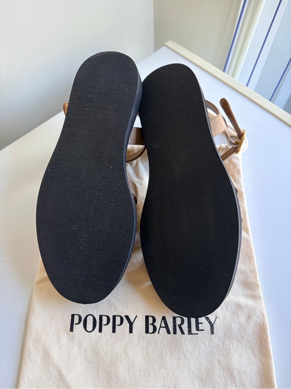 Poppy Barley Beachcomber Sandal in Clay Nubuck size 7M - Picture 3 of 9